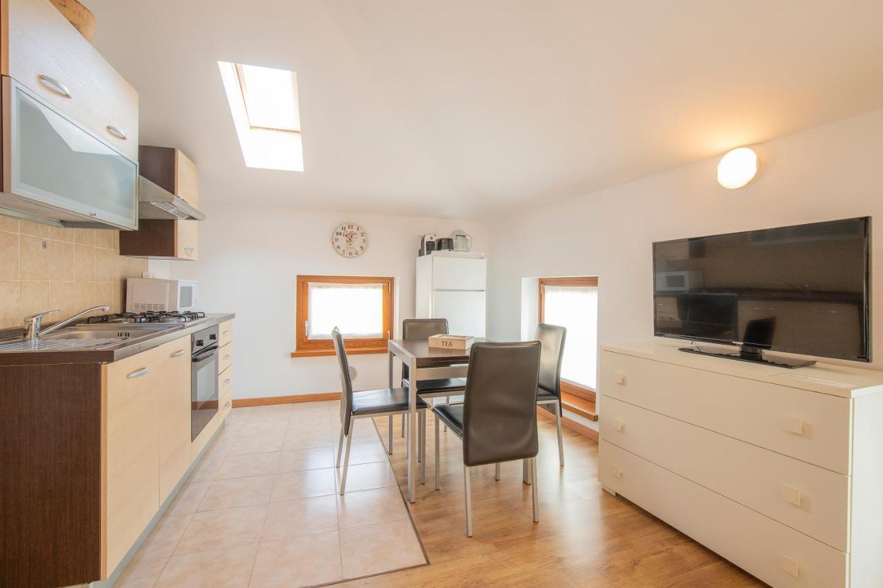 Valpolicella Homes Recioto Apartment SantʼAmbrogio di Valpolicella Εξωτερικό φωτογραφία