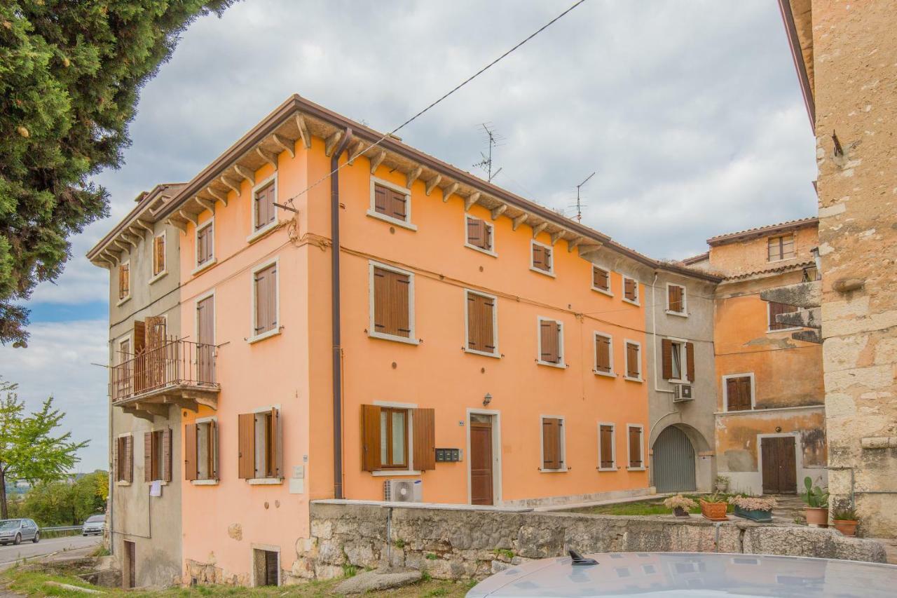 Valpolicella Homes Recioto Apartment SantʼAmbrogio di Valpolicella Εξωτερικό φωτογραφία